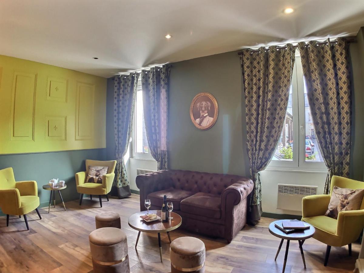 Logis Du Cygne Hotel 3*